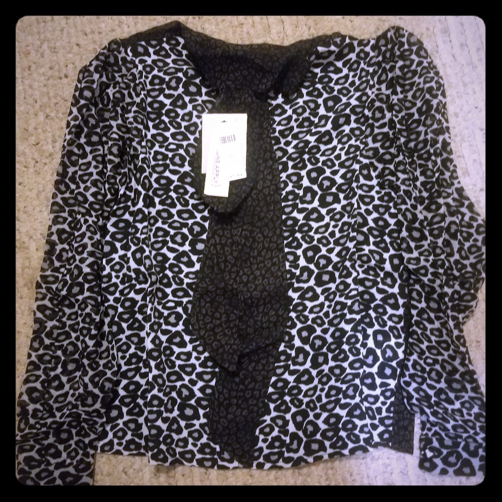 Nwt anthropologie handmade long sleeve